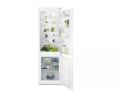 Zanussi ZNFN18ES3 Low Frost Integrated Fridge Freezer • £449