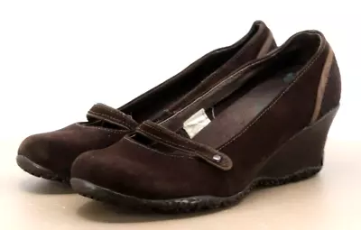 Merrell Petunia Print Women's Wedge Shoes Size 8 Suede Brown • $28.80