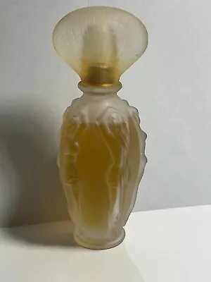 Vicky Tiel Eau De Parfum  3.4 Oz. Perfume Splash Frosted Nude Bottle • $42.49