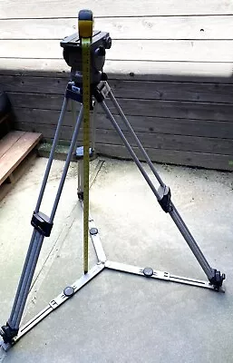 Vinten Vision 11 Fluid Head Tripod System Great Working Order! W-Carrying Case#2 • $400