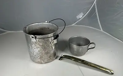 $14.99 • Buy Vintage Aluminum Cook Pot W/ Handle & Wear Ever TACU Drinking Cup  Camping