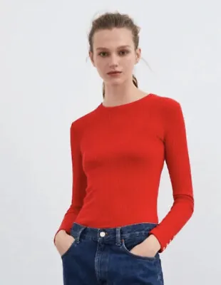 $15 • Buy Zara Medium Red Ribbed Shirt Knit Top
