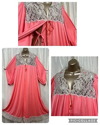 VTG M L Lucie Ann Shiny Rich Melon Robe Nylon Chantilly Lace Fancy Coral  • $114.99