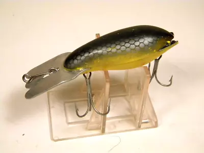 Vintage Arbogast Mud Bug Silver Scale Pearl Yellow 2 1/2  Rattle Crankbait Lure • $6.99