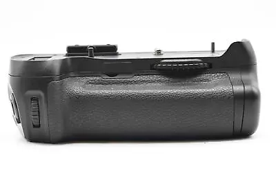 Vello MB-D12 Battery Grip For D800/D800E/D810/D810A #612 • $39.55