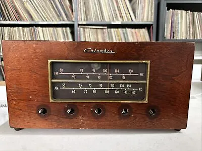 $35 • Buy Vintage Columbia Contemporary Wooden Case Vacuum Tube Radio