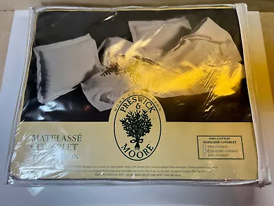 Preswick And Moore Matelasse Coverlet Queen Full Bed Cover Blanket New Msrp $150 • $115