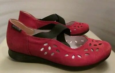 Women's MEPHISTO Red Leather Slip-On Shoes Size 8 1/2 • $30