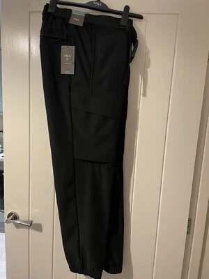 £29.95 • Buy M&S Mens Stormwear Trekking Cargo Trousers 40W 31Leg Black 