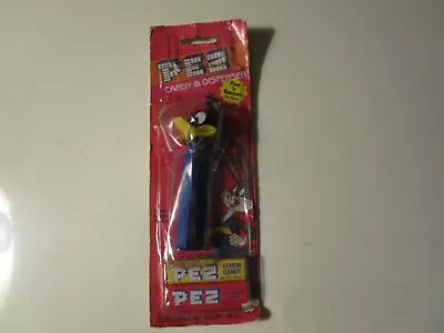 Vintage 1976 Warner Bros. Daffy Duck PEZ Dispenser NIP • $6.50