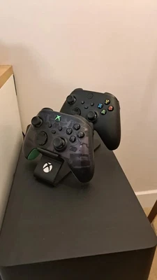 $17.99 • Buy Microsoft Xbox  Dual Controller Stand (Custom Colors Available)