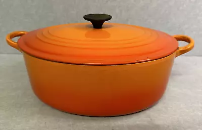 Le Creuset Orange Cast Iron Oval Casserole With Lid 26 Cm 4.7L T3425 • £40