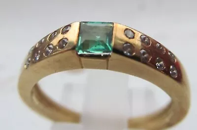 Fine  18ct Yellow Gold Square Emerald  Diamond Ring. • £328