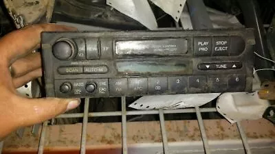 Audio Equipment Radio Am-fm-cassette Fits 92-94 MAZDA MX-3 283604 • $80