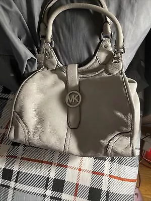 Michael Kors Leather Large Shoulder Bag Hudson Tote Pearl Grey • $135