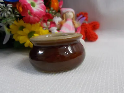 Lovely Small Glazed Pottery Pot - Pearson Of Chesterfield England 1810 # 196 • $13.50