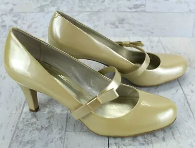 Michelle D Women's Mary Jane Heels With Bow Size 9.5M Patent Cream Round Toe • $11