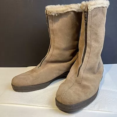 Vintage Yodelers Womens Boots Tan Faux Suede Mid Calf 7 • $15.30