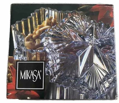 Mikasa Diamond Fire 5.25  Snowflake Covered Box Candy Dish WY247 / 502 New W/Box • $18.30