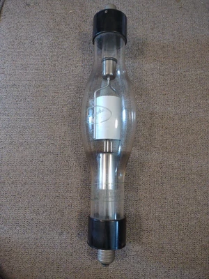 $235 • Buy Antique Eureka Xray Tube EV 5-125 Gas Xray Tube Plug Rare 