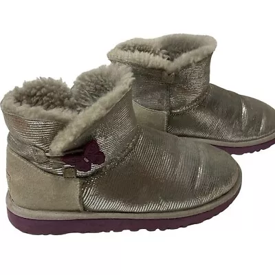 UGG Women Ankle Winter Boots Size 6 Casual Style Warm • $50