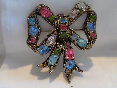 Vintage Designer Jewelry Rhinestones Bow Brooch • $19.99