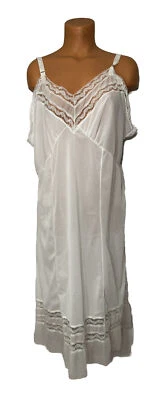 $39.99 • Buy Vintage Statuesque Full Slip White Nylon And Lace Size 48 Accordion Hem & Chest
