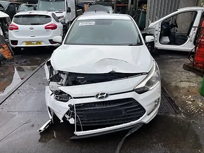 2016 Hyundai I20 1.2 G4LA Petrol Manual Full Car Breaking Wheel Nut Only • £100