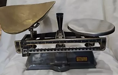 Vintage Ohaus Balance Industrial Scale Stainless 200 Gram Brass Scoop Carlson Co • $40