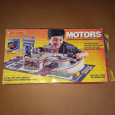 Matchbox MOTORS Complete Car Dealership 1989 Made In USA • $88