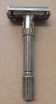 1962 Gillette H2 Adjustable Safety Razor Vintage (UNCLEANED) • $29.99