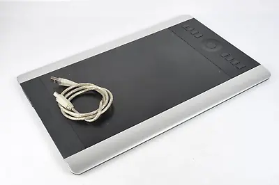 Wacom Intuos Pro PTH-651 Medium Silver Tablet No Stylus WORKING Battery WIRELESS • $50