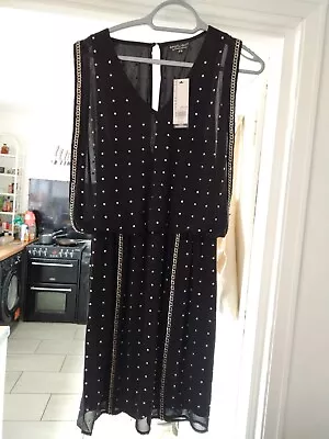 Beautiful Womans Dress Size 10. Spotlight By Warehouse Bought £75 • £35