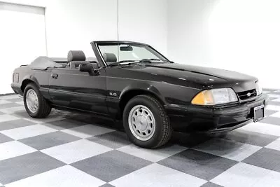 1989 Ford Mustang LX Convertible • $39999