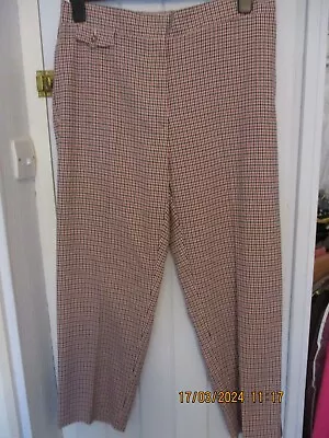 M&S Classic Brand Trousers In Red And Black Check Size 16S - For Petites. NEW! • £8.99