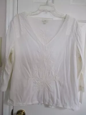 J Jill Ivory Embroided V Neck  Top 3/4 Sleeves Size Large Free Shipping • $12.99