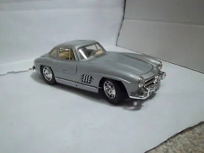 1/18 Of 1954 Gullwing Mercedes 300SL By Bburago NO BOX • $19.95