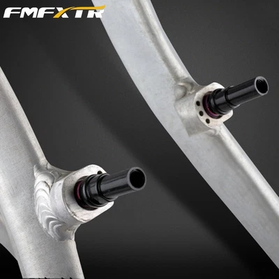 $6.38 • Buy 2/4/10pcs M10 V-Brake Pivot Bolts Brake Mounts Screws Bike Fork Frame Bosses