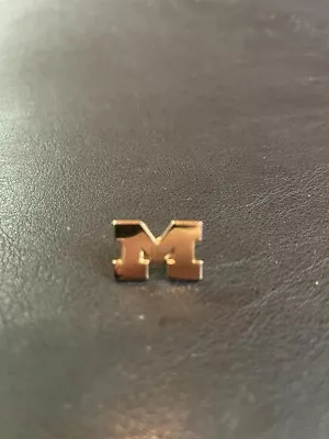 University Of Michigan Gold Tone Lapel Pin NEW • $12.99