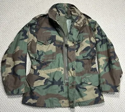 Vintage US Army M65 Woodland Camo Field Jacket Small Short Cold Weather Coat • $38.99