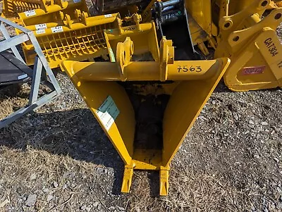   HEAVY DUTY  Cat 305 Trapezoid EXCAVATOR Digging BUCKET 45mm Pins 1 3/4  E50 • $2750