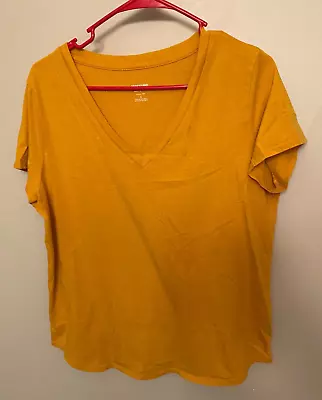 Mossimo Women's XL V-Neck Short Sleeve Mustard Yellow T-Shirt • $10