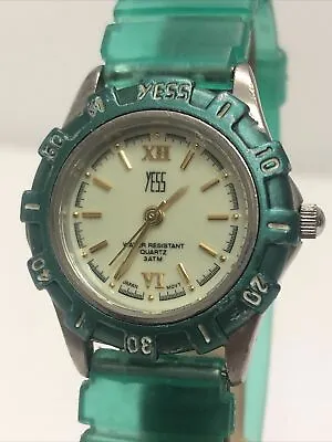 Yess Ladies Quartz Watch - Green • £9.50