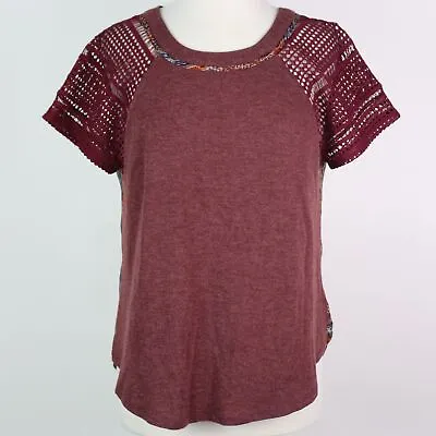 MISS ME Crochet Sleeve Contrast Top MEDIUM • $5.99