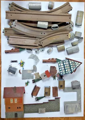 N Gauge Buildings Spare Parts. • £3