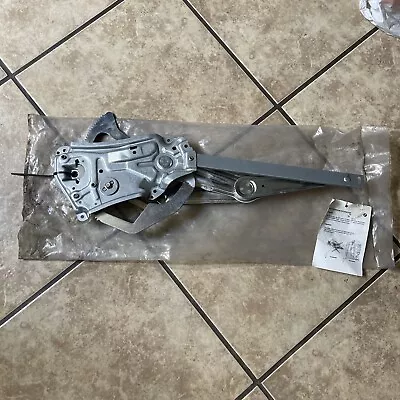 Genuine BMW Passenger Front Power Window Regulator E36 328 325 M3 51331977580 • $120