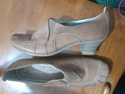£10 • Buy Size 5.5 Leather Shoes Tan Brown By Jana Very Comfortable