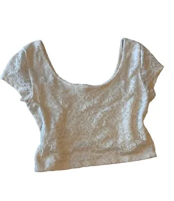 Mossimo Supply Co. Lace Short Sleeve Crop Top - Size M • $6.50