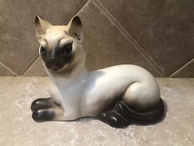 Vintage Victoria Ceramics Siamese Cat Figurine 5.75” • $12.99