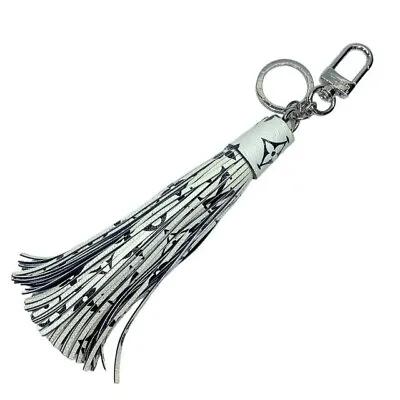 Louis Vuitton MP1769 Tassel Keyring Bag Charm Keychain Accessory Monogram Canvas • $201.55
